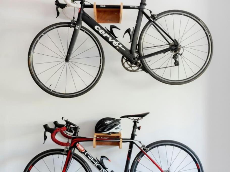 Acogedor Apartamento Cerca Del Casco Antiguo ชีโรนา ภายนอก รูปภาพ